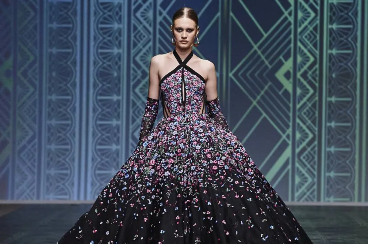 موديلات فساتين كلوش