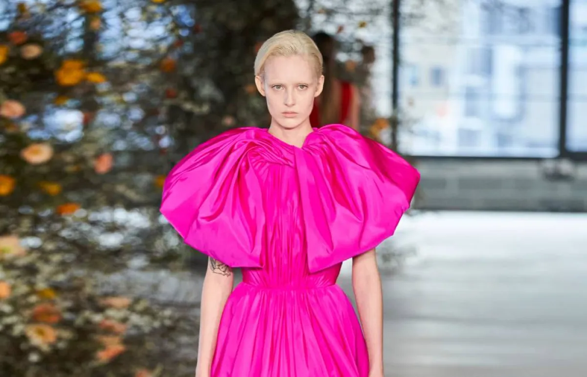 عقدة الفراشة الأنيقة Flattering Bow