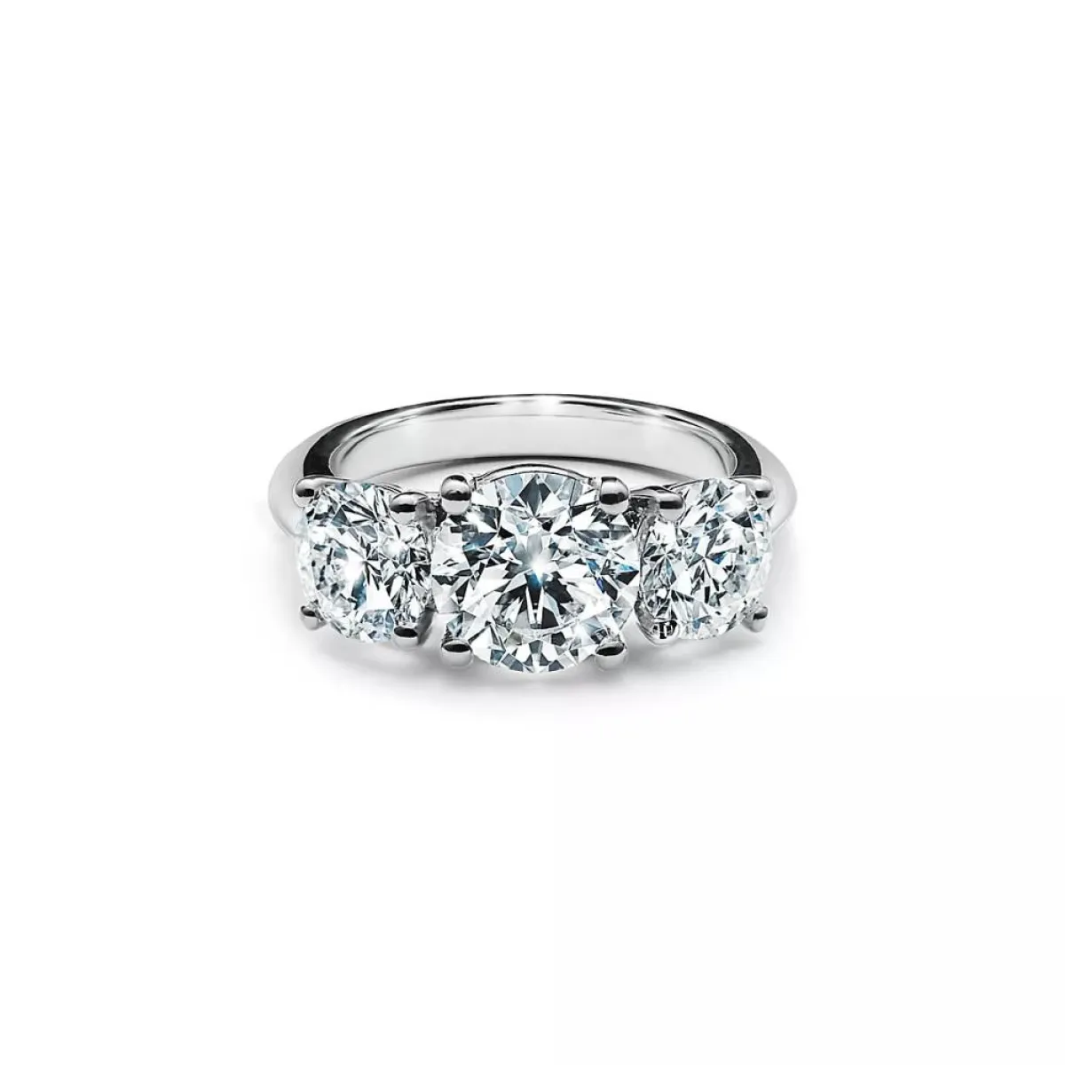 خاتم Tiffany Three Stone من تيفاني آند كو Tiffany & Co