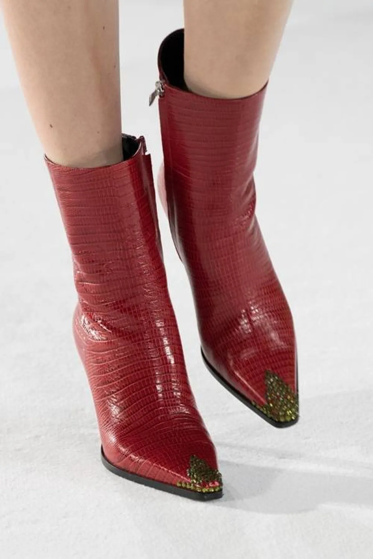 تنسيق البوت الأحمر من ميسوني Missoni