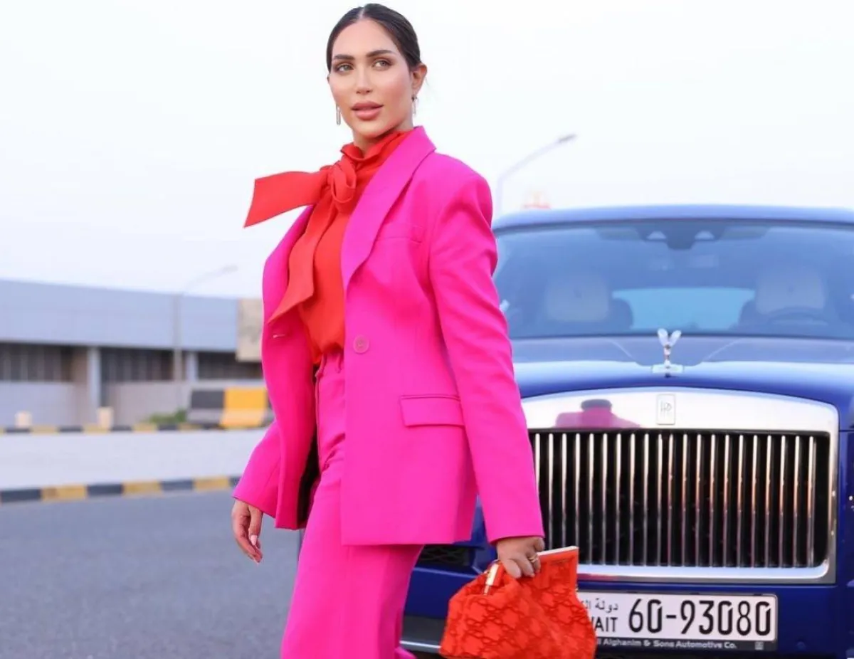 إطلالات بالبليزر من الدكتورة خلود