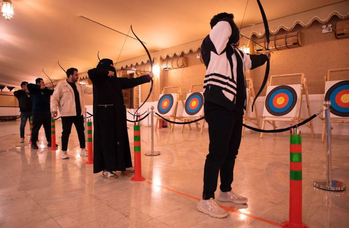 زوار موسم حائل... يتفاعلون مع عيش التجربة