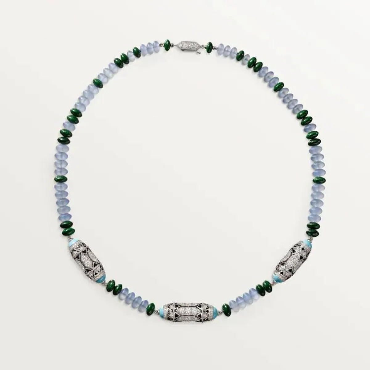 قلادة Beautés du Monde  من كارتييه Cartier