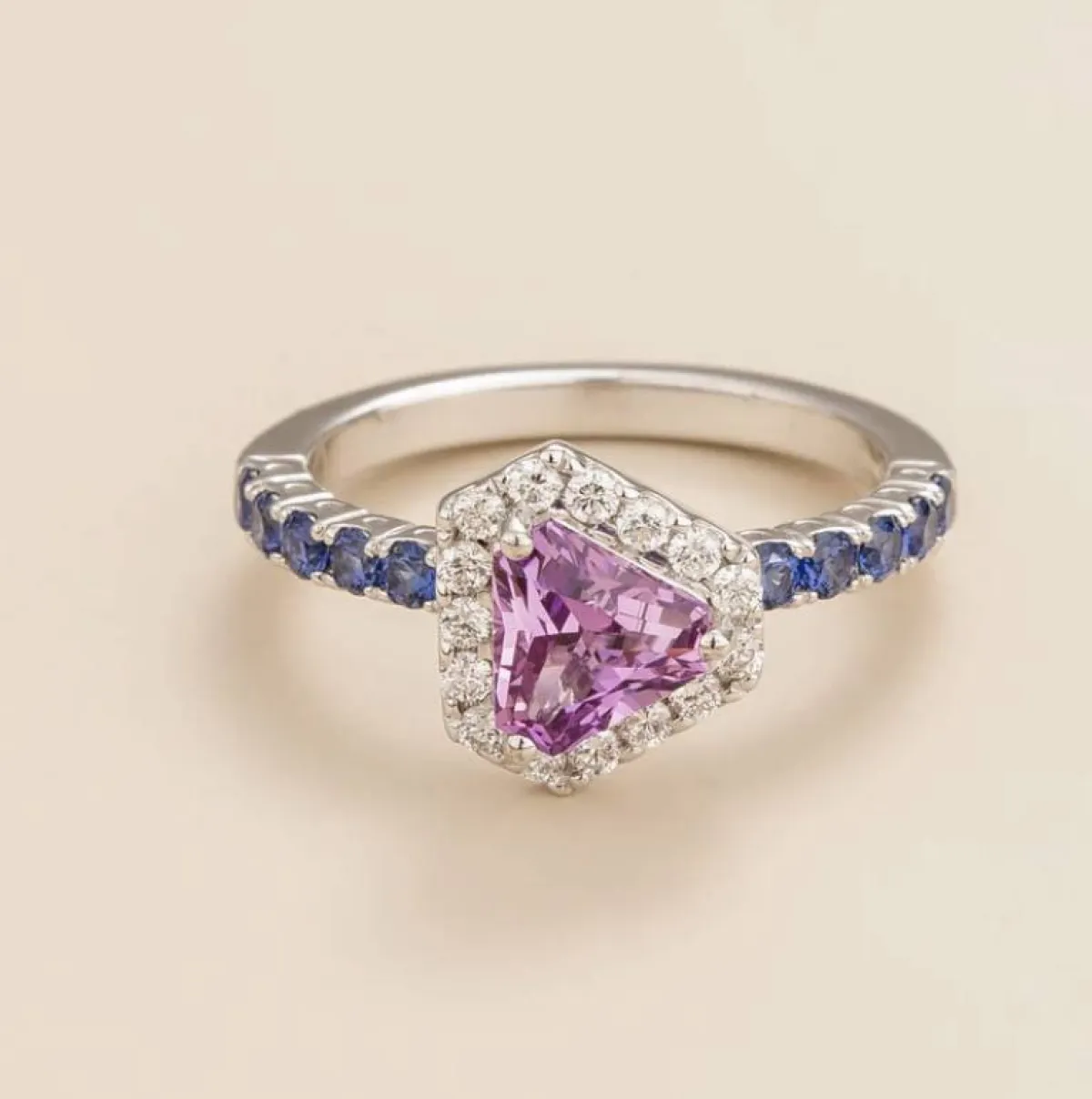 خاتم ديانا من جوفيتي Juvetti