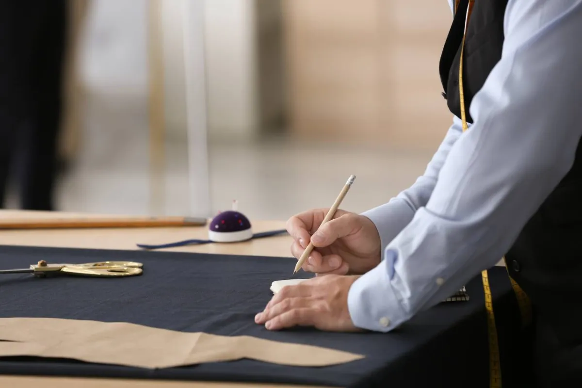 صورة للخياط