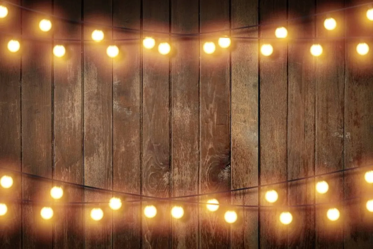 الأضواء جذابة في الديكورات الاحتفالية