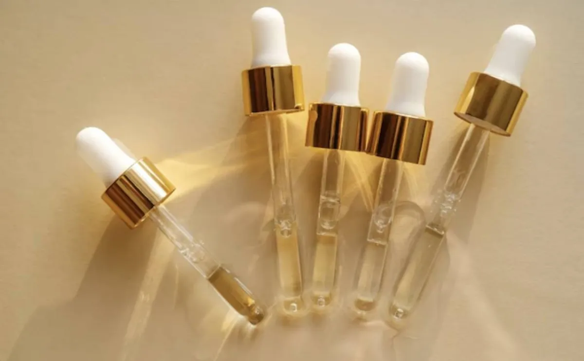 طريقة استخدام زيت المشمش على الرموش