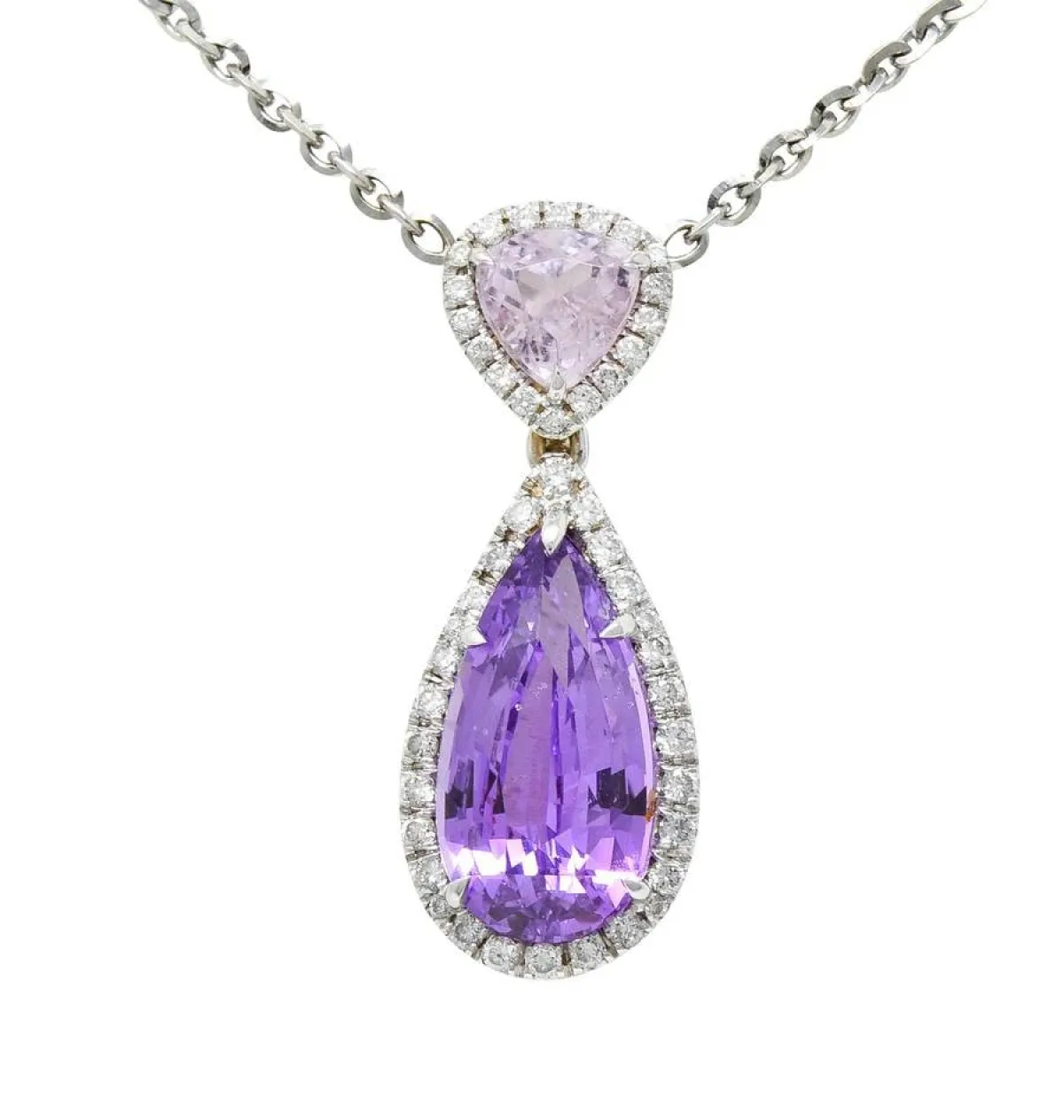 قلادة حجر الياقوت الأرجواني المدغشقري من Hubert