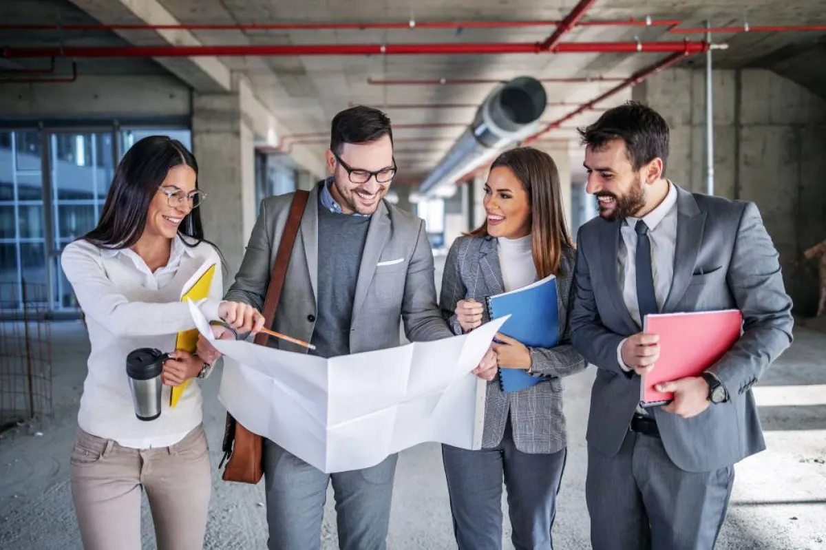 طلب مساعدة الفريق أو المدير إن لزم الأمر