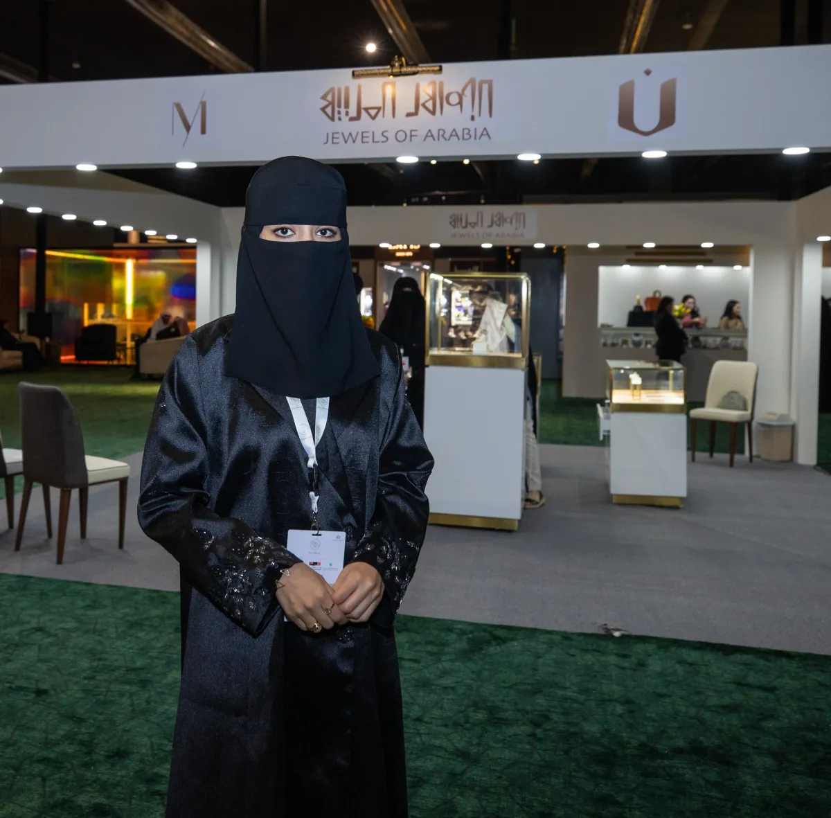 مصممة المجوهرات فاطمة الشاووش (من متسابقات الجواهر العربية)