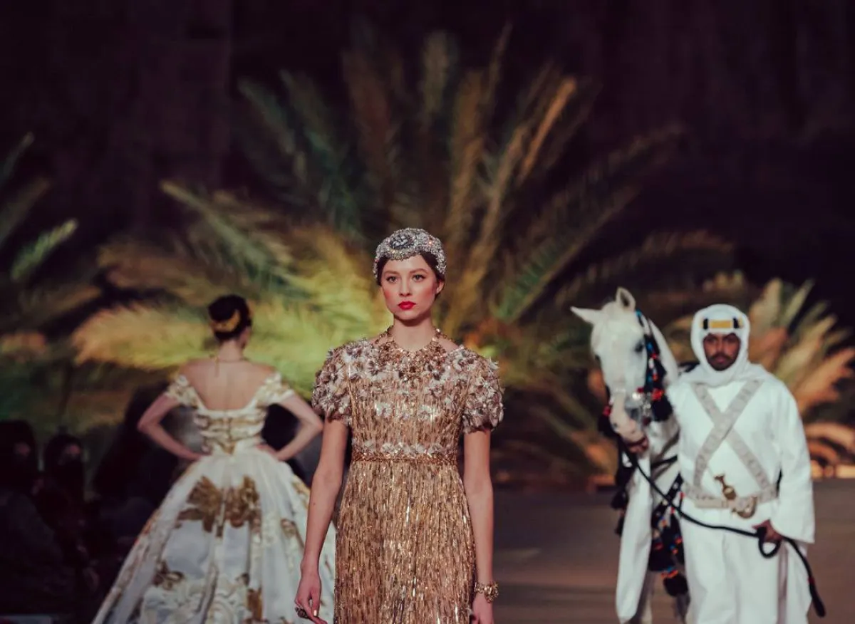 عرض أزياء الكاتووك