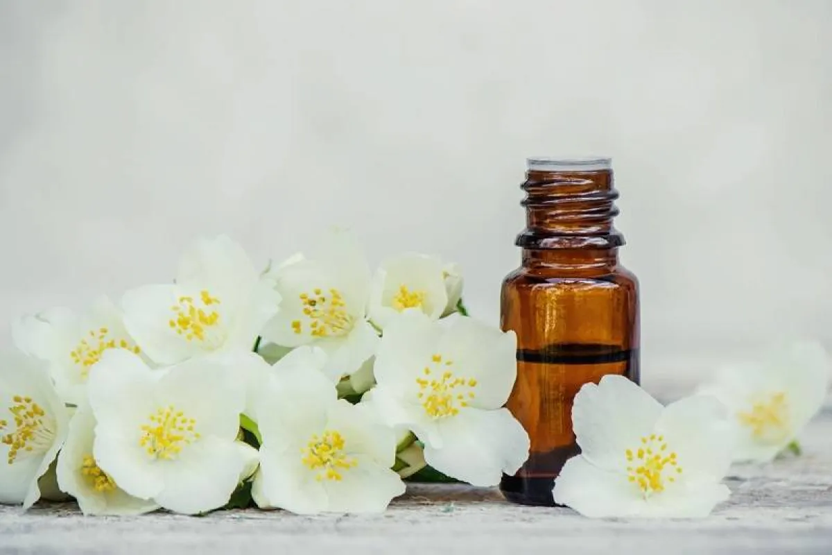 زيوت طبيعية للشعر