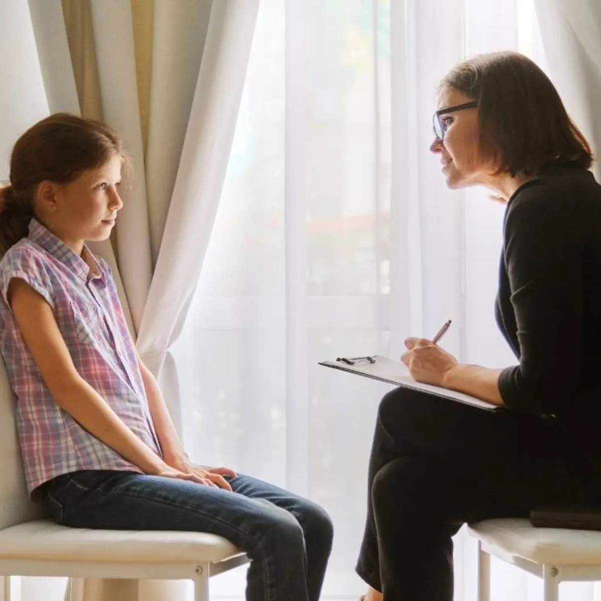 صورة لطبيبة ومريضة