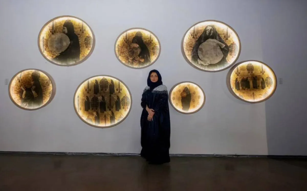 فاطمة النمر بجانب عملها - الصورة من حسابها على الانستجرام