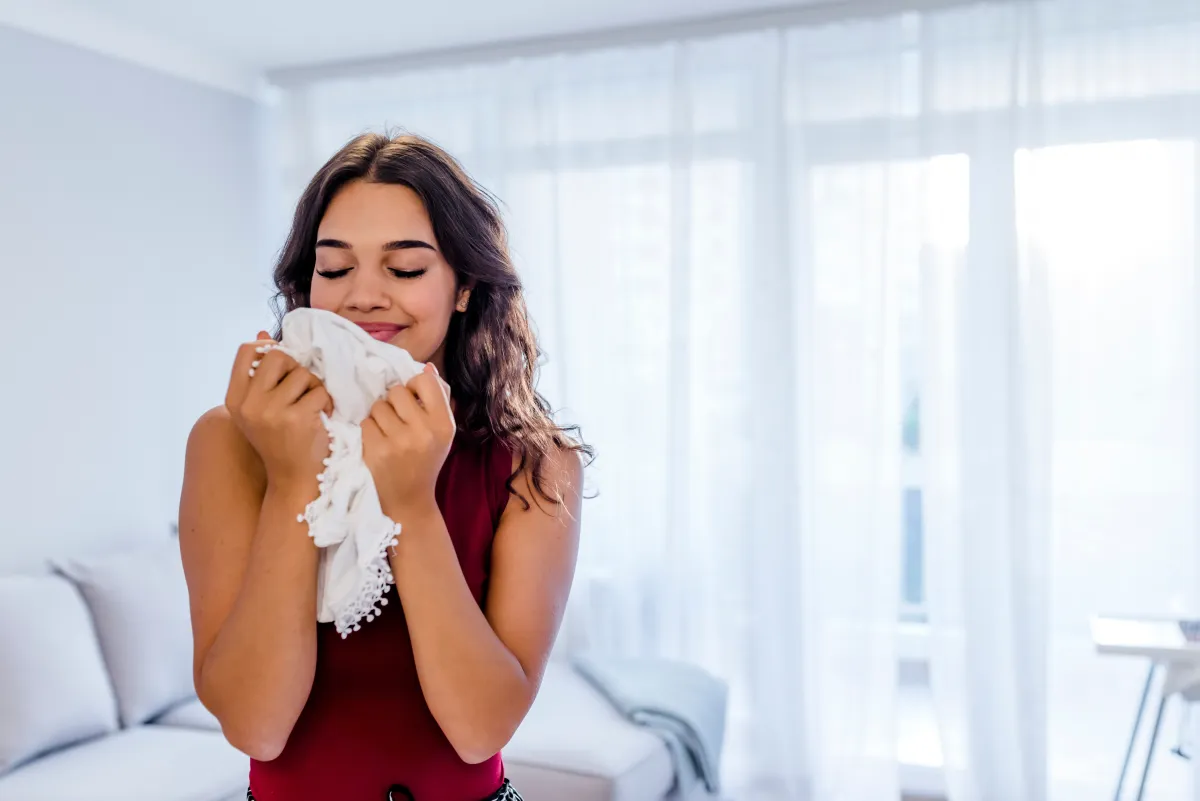 تنظيف الملابس من بقع الطين