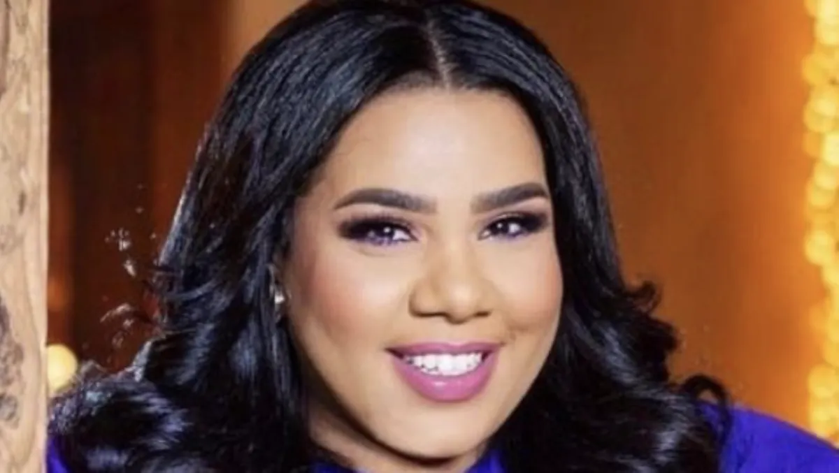 شيماء سيف- الصورة من حسابها عللى الانستغرام