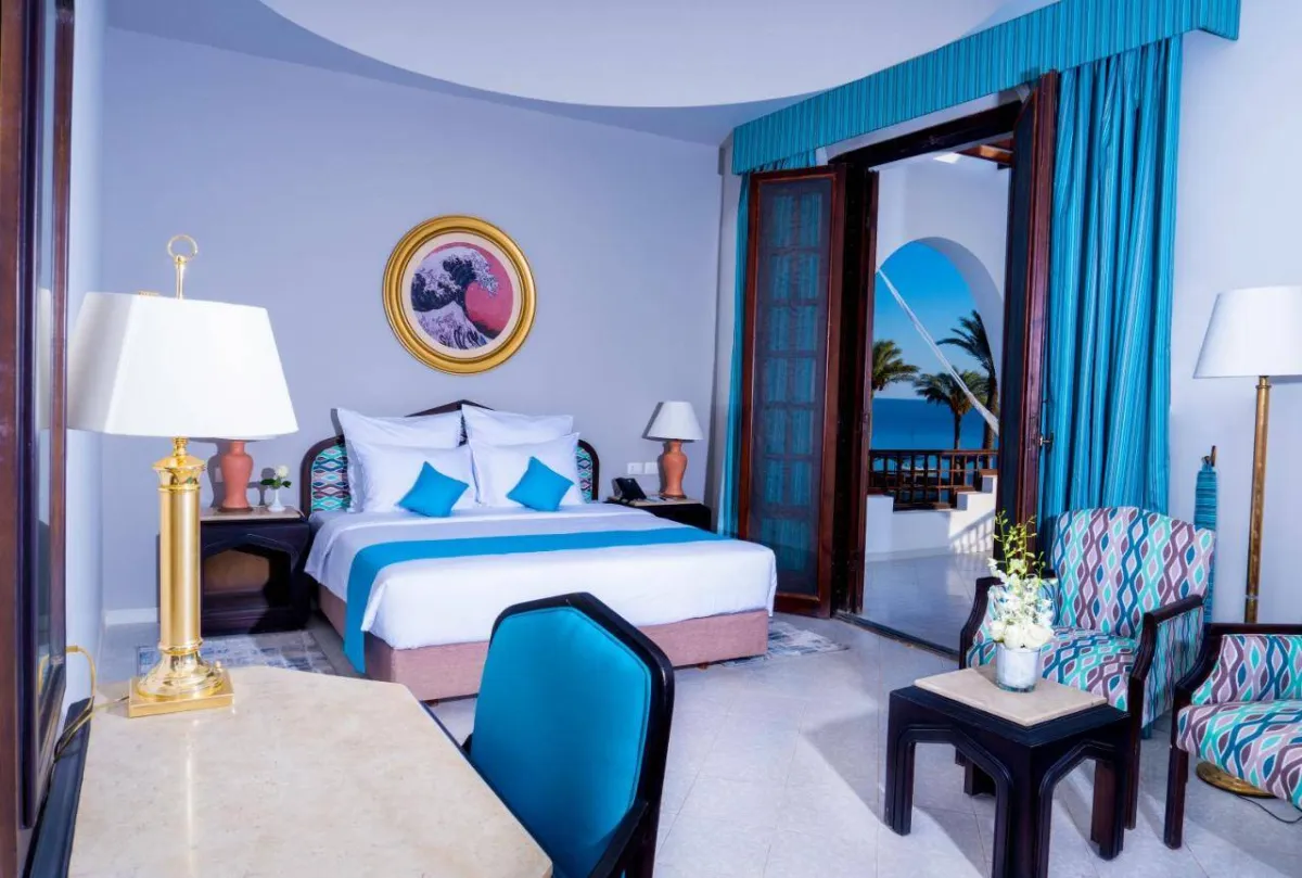 منتجع سفير دهب