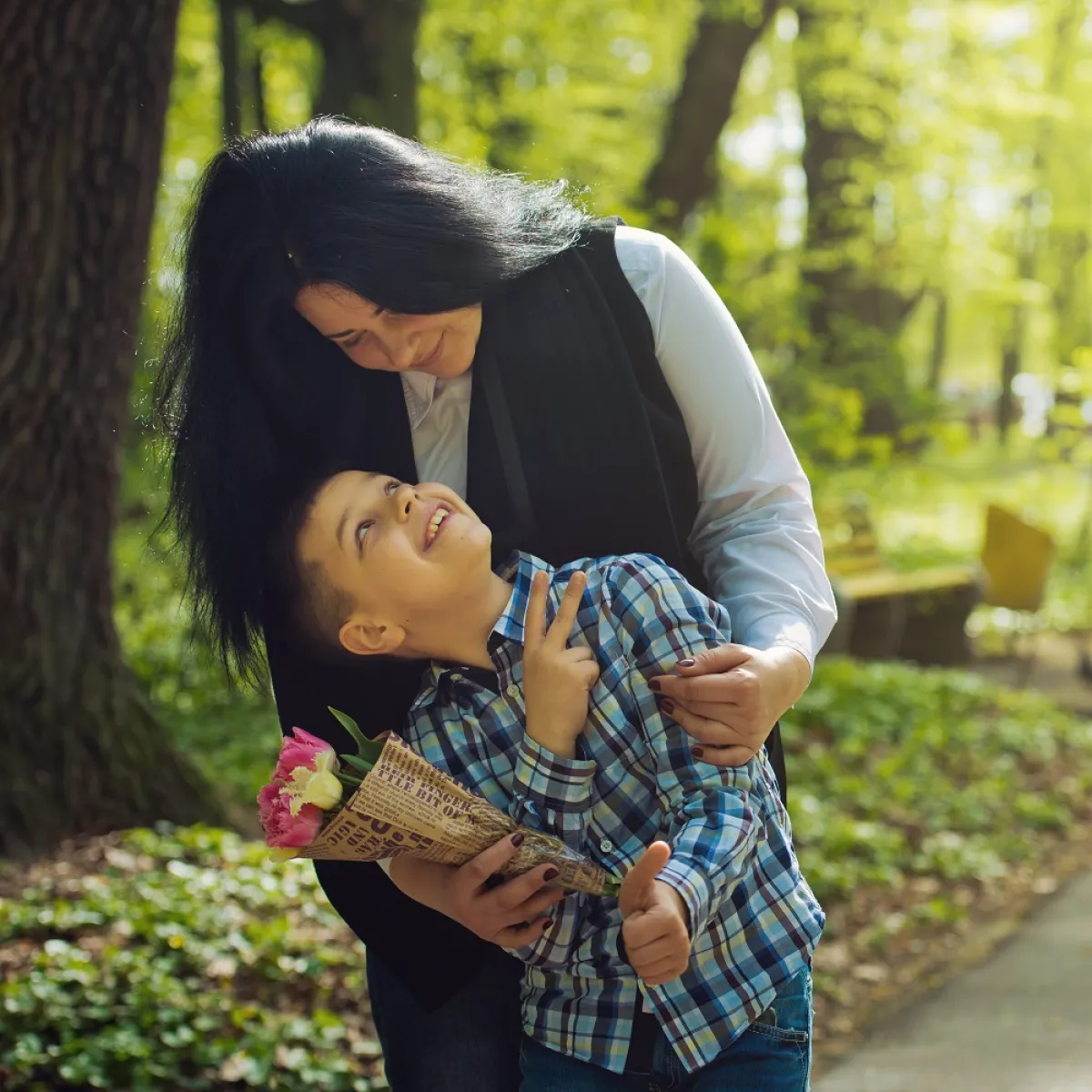 صورة لأم وطفلها