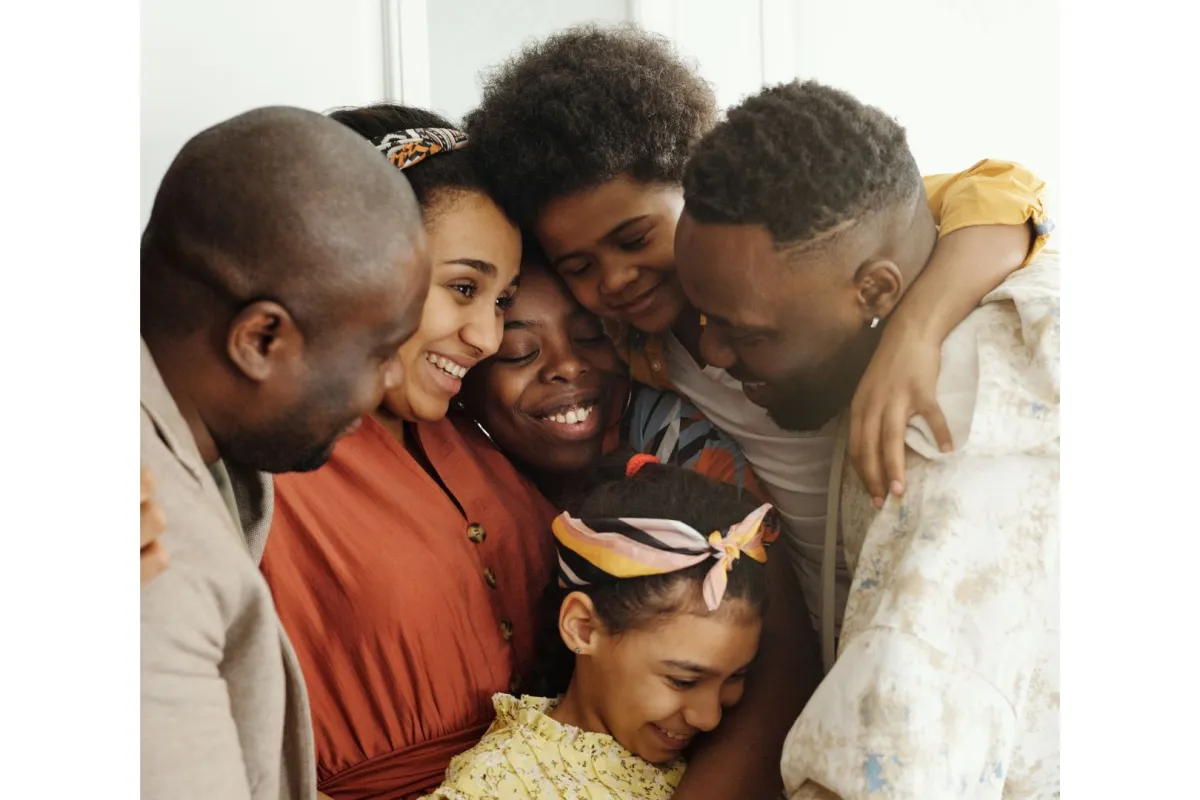 عائلة مكتظة بالأبناء