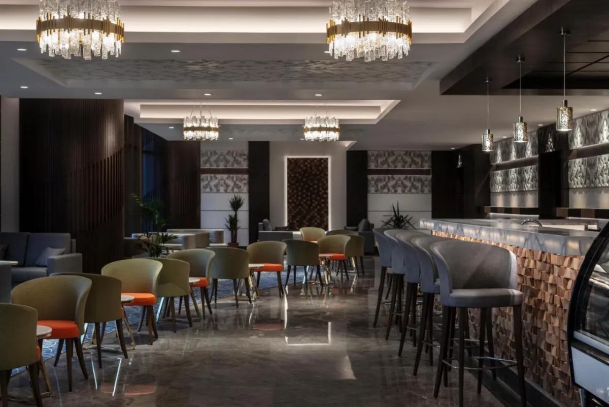 لقطة لأحد المطاعم في فندق وريزيدنسز موڤنبيك الرياض