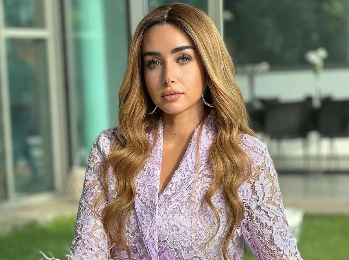 هنا الزاهد - صورة من صفحتها على انستغرام