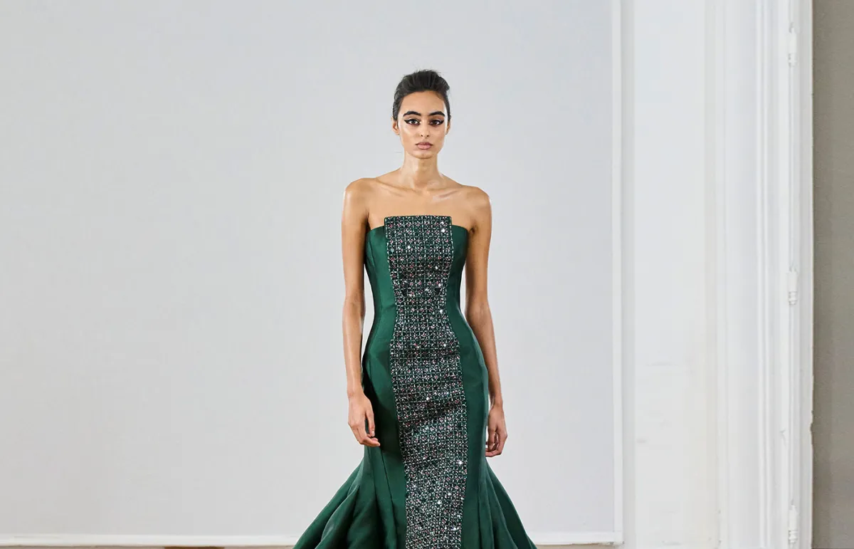 فساتين خطوبة باللون الأخضر