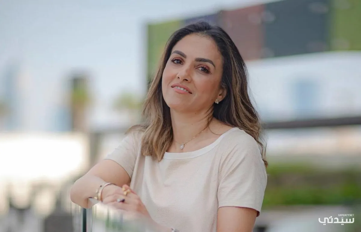 في أسبوع دبي للتصميم المصمّمة رانيا فهمي: أعشق مزج الألوان في الأثاث 