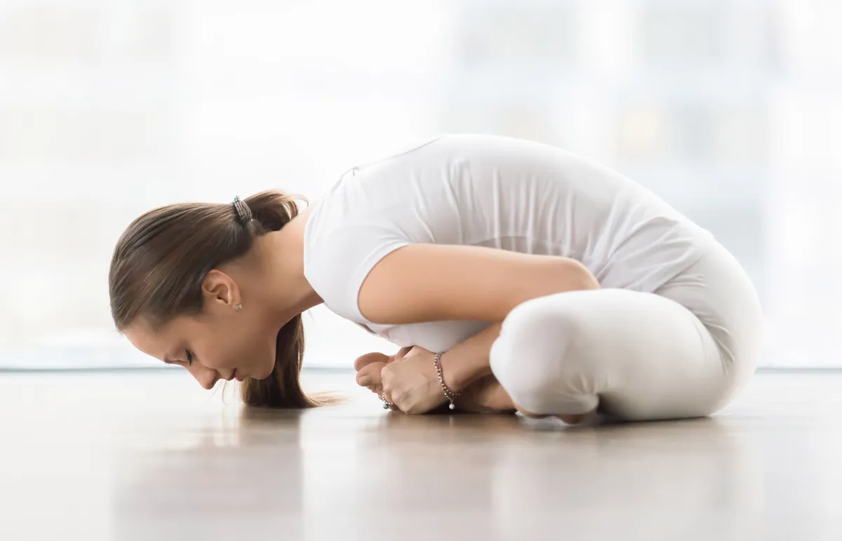 ما هو تمرين الضفدع وطريقة أدائه؟