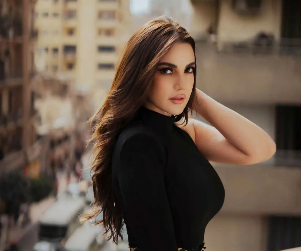 درة - الصورة من صفحتها الرسمية على الفيس بوك