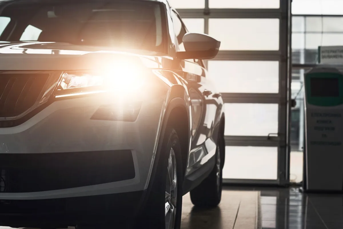 اضاءات السيارة