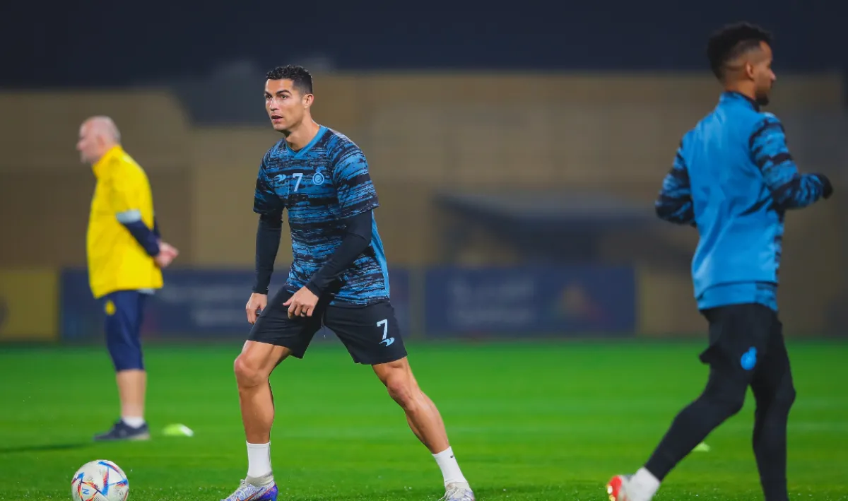 تدريبات رونالدو مع فريق نادي النصر السعودي - الصورة من حساب النادي على تويتر