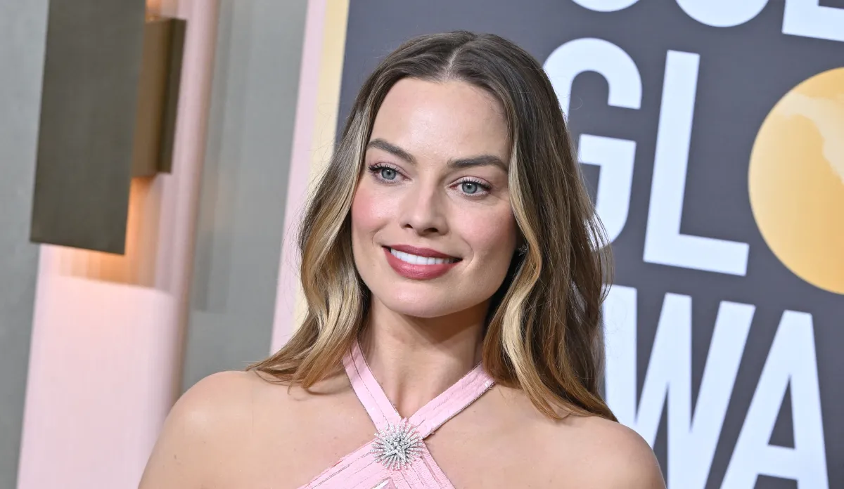 Margot Robbie arrives for the 80th annual Golden Globe Awards at The Beverly Hilton hotel in Beverly Hills, California, on January 10, 2023. Frederic J. Brown / AFP