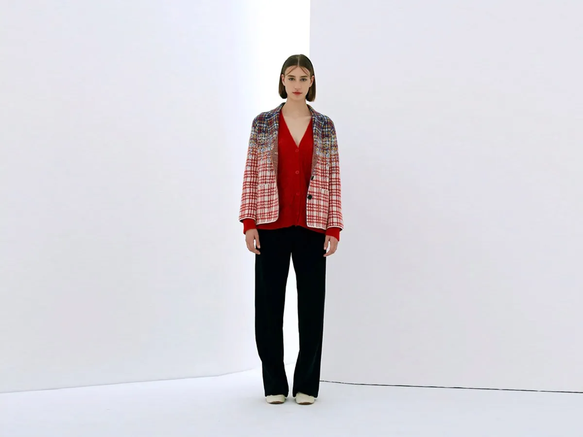 تصاميم الكارو الحمراء من ليبور جابالا Lebor Gabala