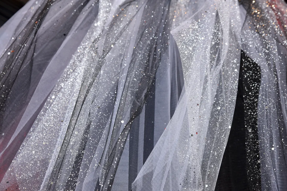  تنظيف الفستان الترتر