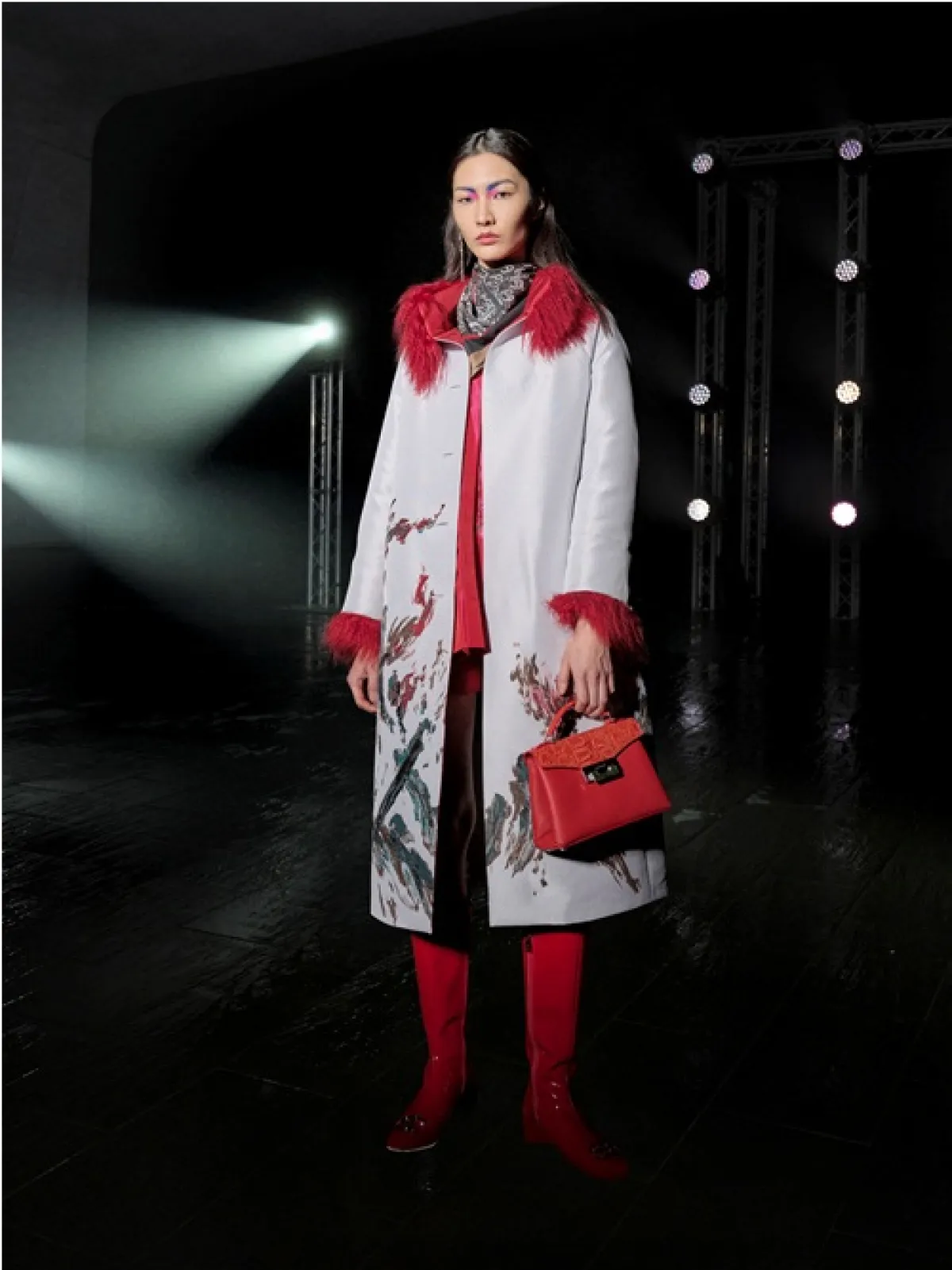 معطف من شياتزي تشن Shiatzy Chen