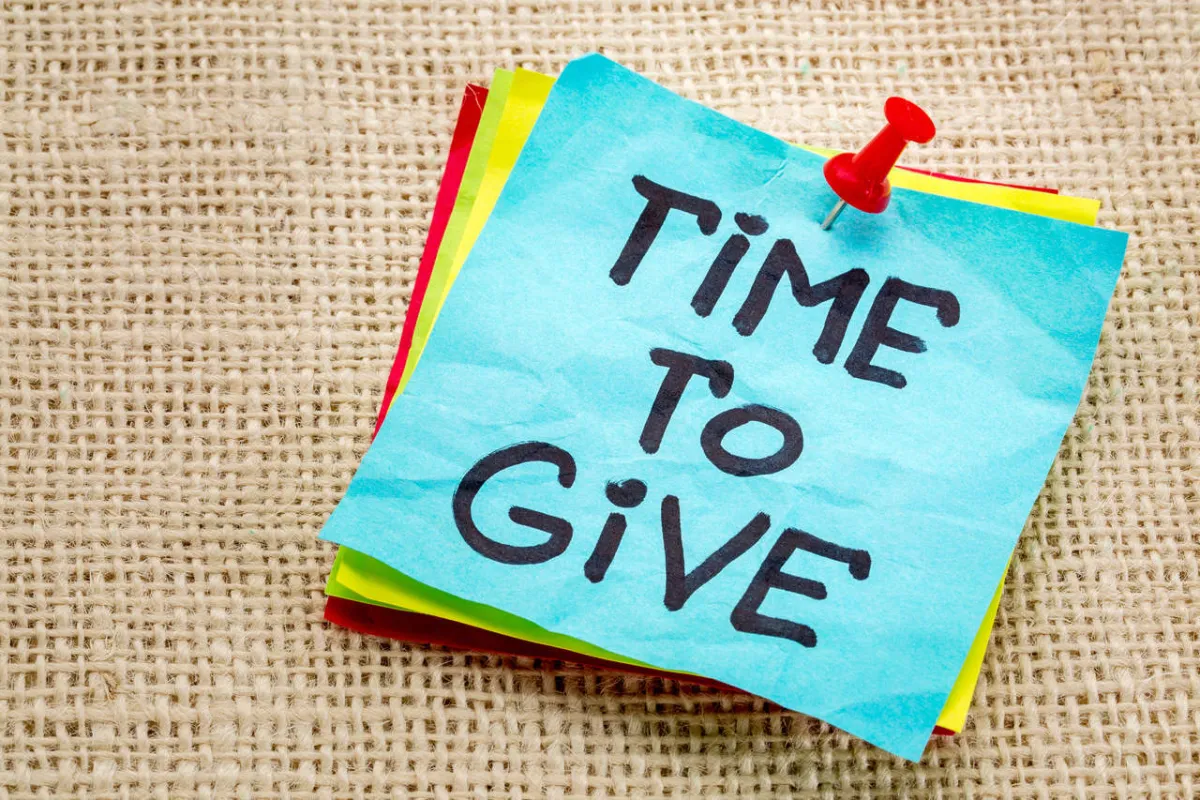 صورة تعبيرية عن العطاء