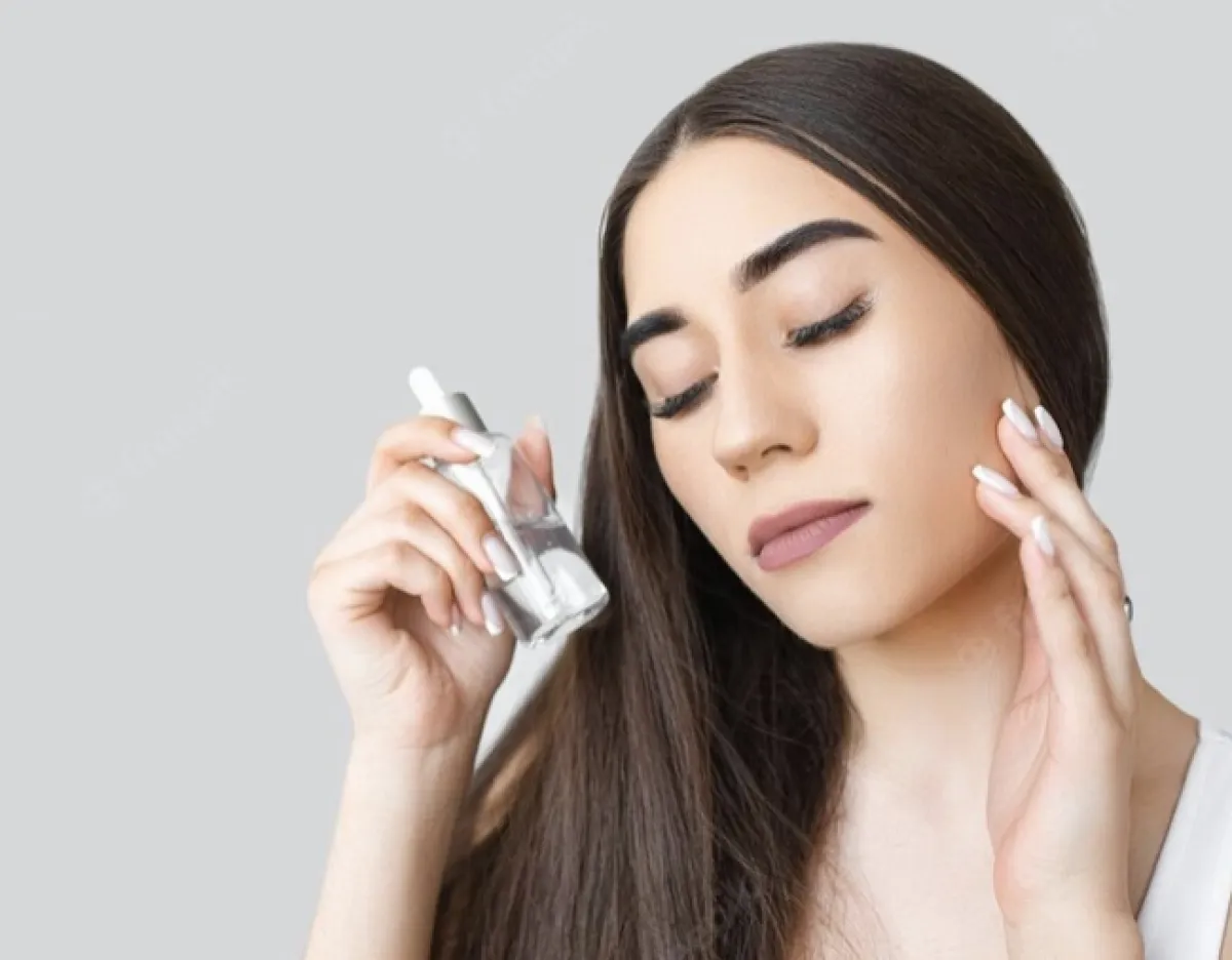 روتين العناية بالبشرة الدهنية في الشتاء