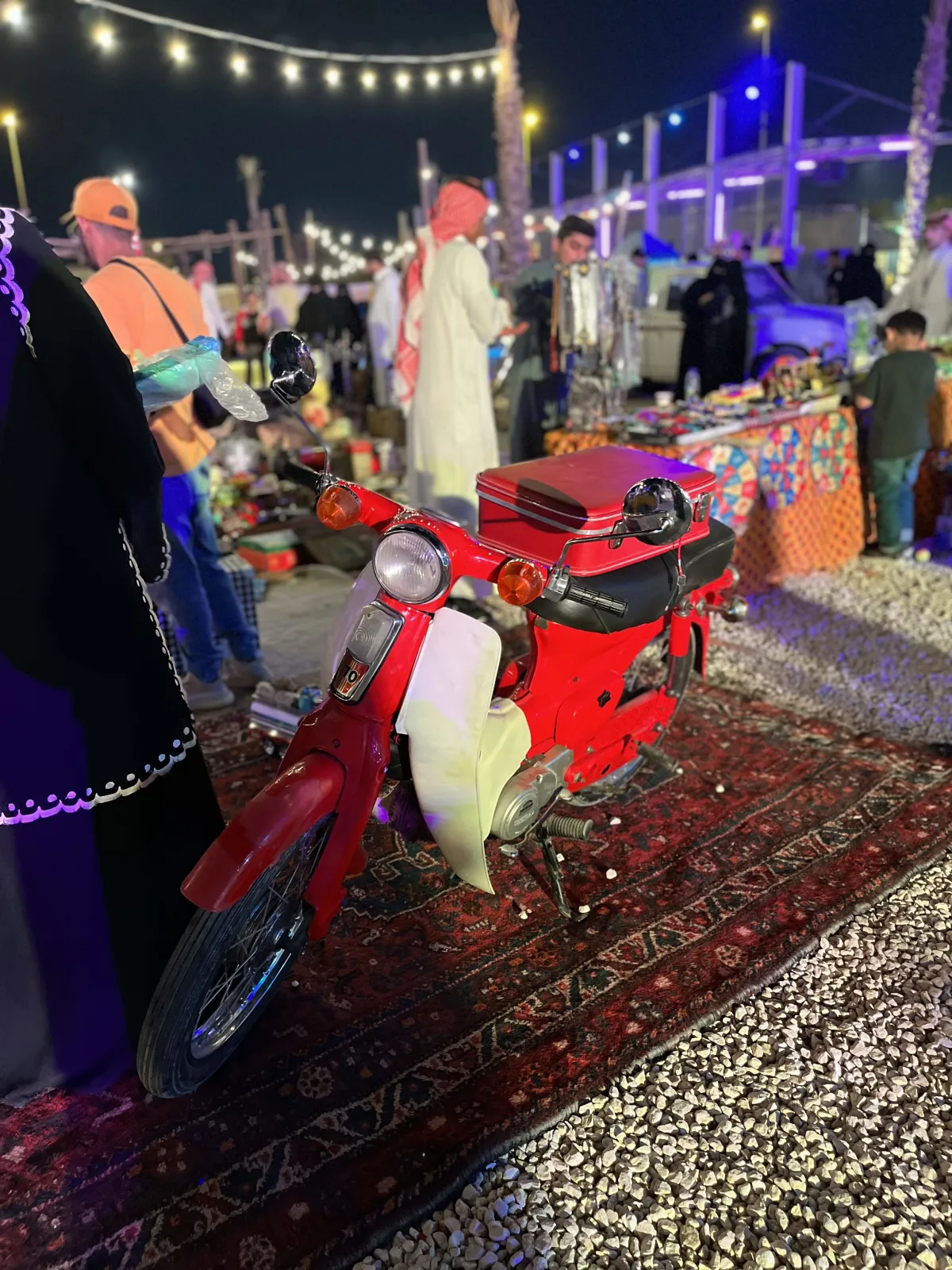 منتجات قديمة في قرية زمان 