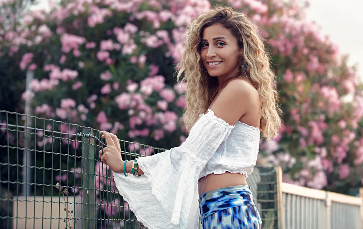 دينا الشربيني - الصورة من صفحتها الرسمية على الفيس بوك