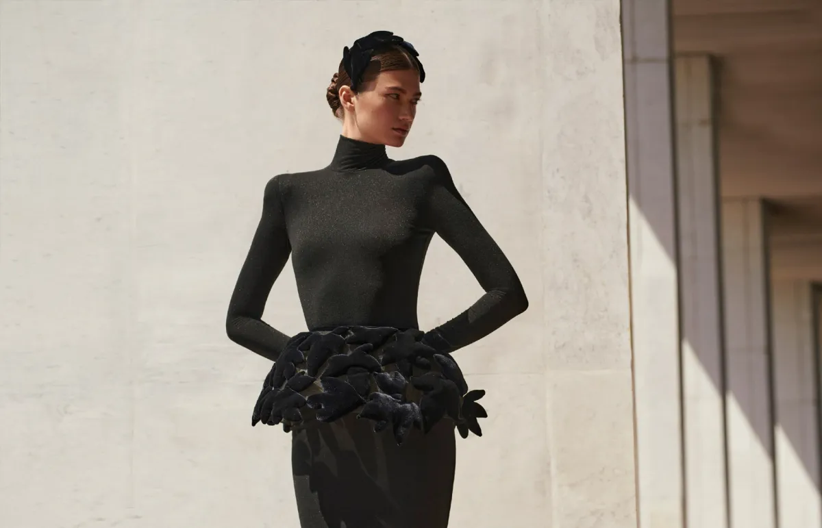 بطاقة الدعوة تحدّد إطلالتك Decoding invitations