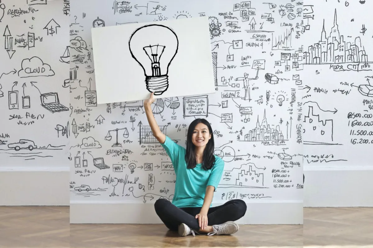 الاختلاف بين الذكاء الأكاديمي والذكاء الحقيقي