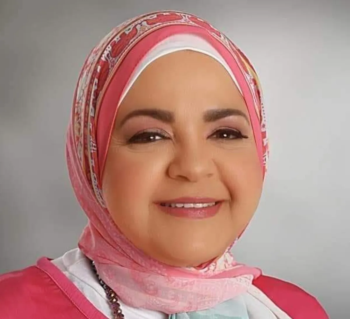 حنان ماضي صورة من صفحتها على فيسبوك