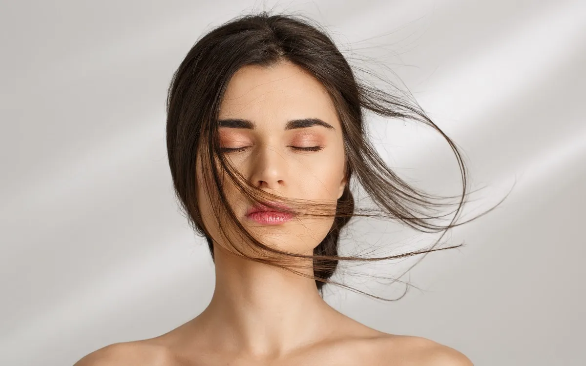 تنظيف البشرة