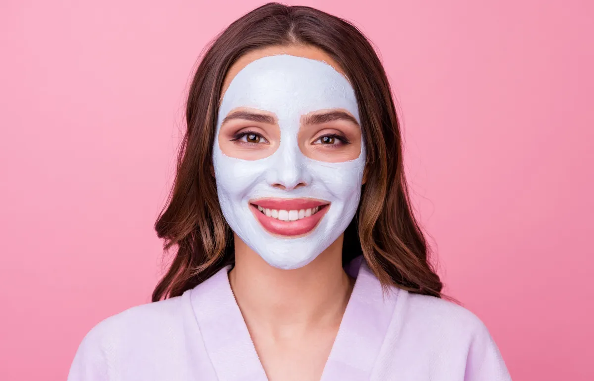 فوائد وأنواع الطين للعناية بالبشرة وفق نوعها