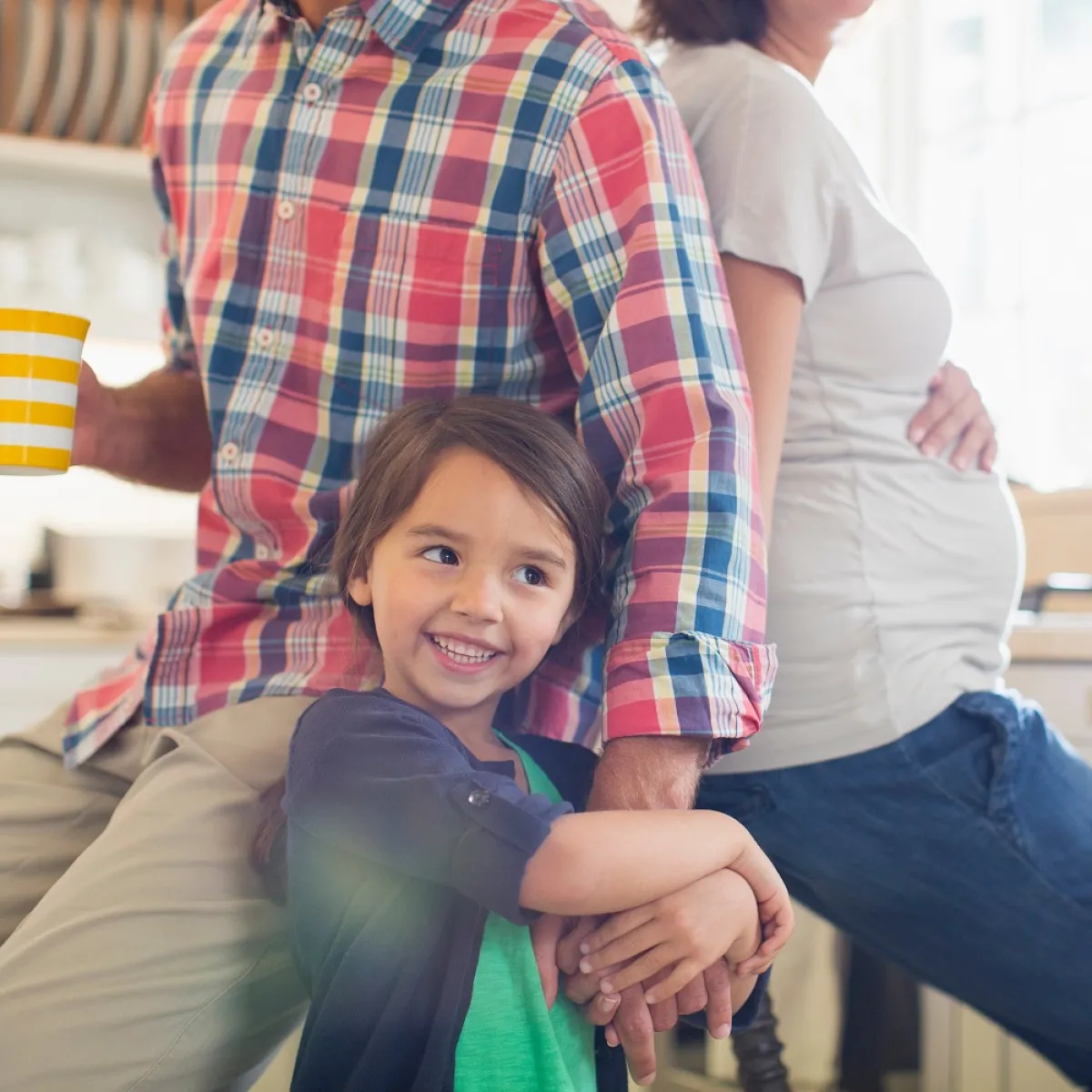 صورة لأسرة وأم حامل