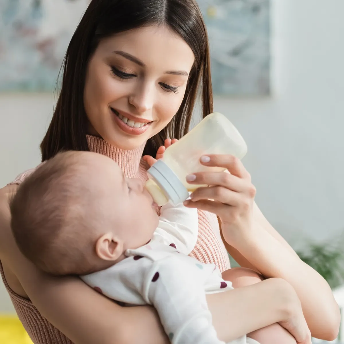 صورة لأم وطفلها