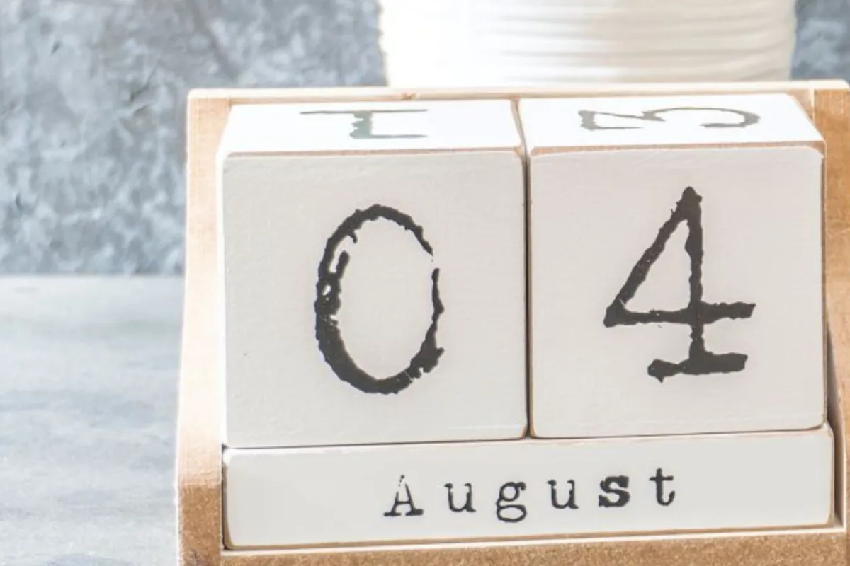 الأشهر الميلادية