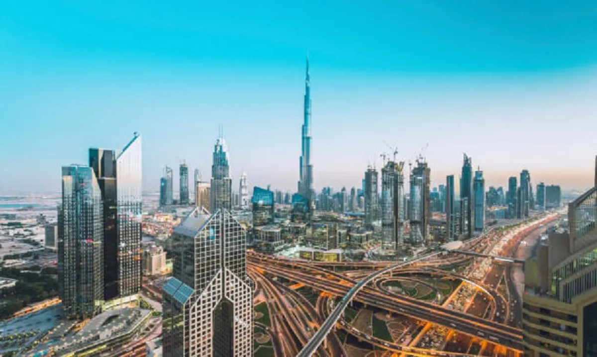 طرق ومواصلات دبي تطلق استبيانا شاملا لقياس خصائص التنقل في إمارة دبي. الصورة من unsplash