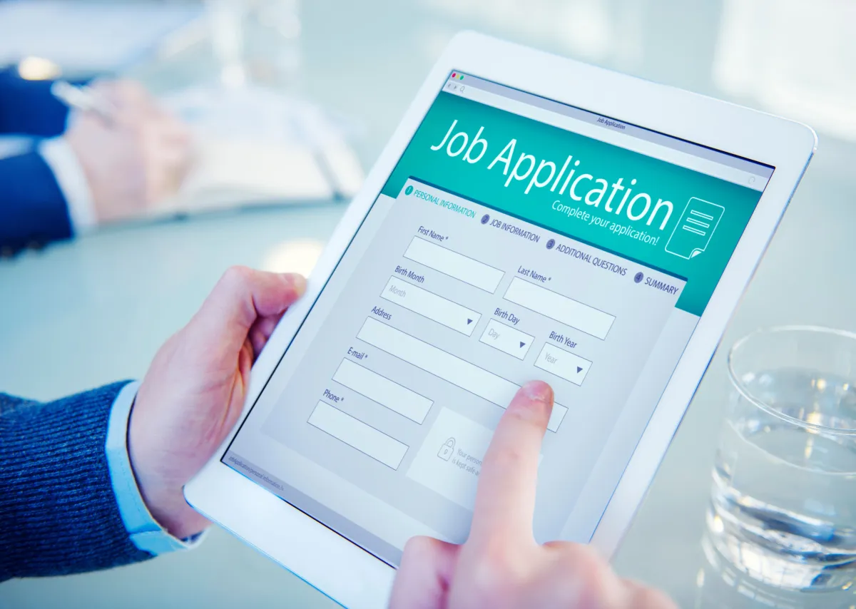 نسخة إلكترونية عن السيرة الذاتية