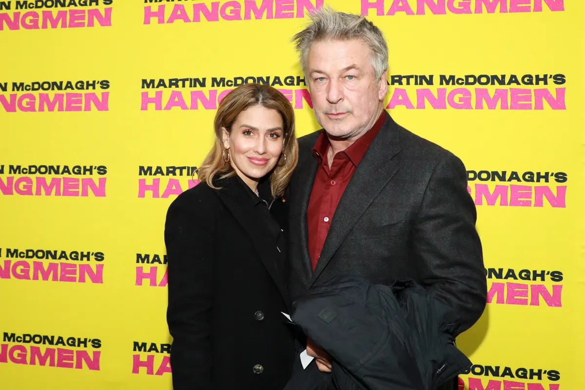  Hilaria Baldwin and Alec Baldwin attend the opening night of "Hangmen" on Broadway at Golden Theatre on April 21, 2022 in New York City. Jason Mendez / GETTY IMAGES NORTH AMERICA / Getty Images via AFP